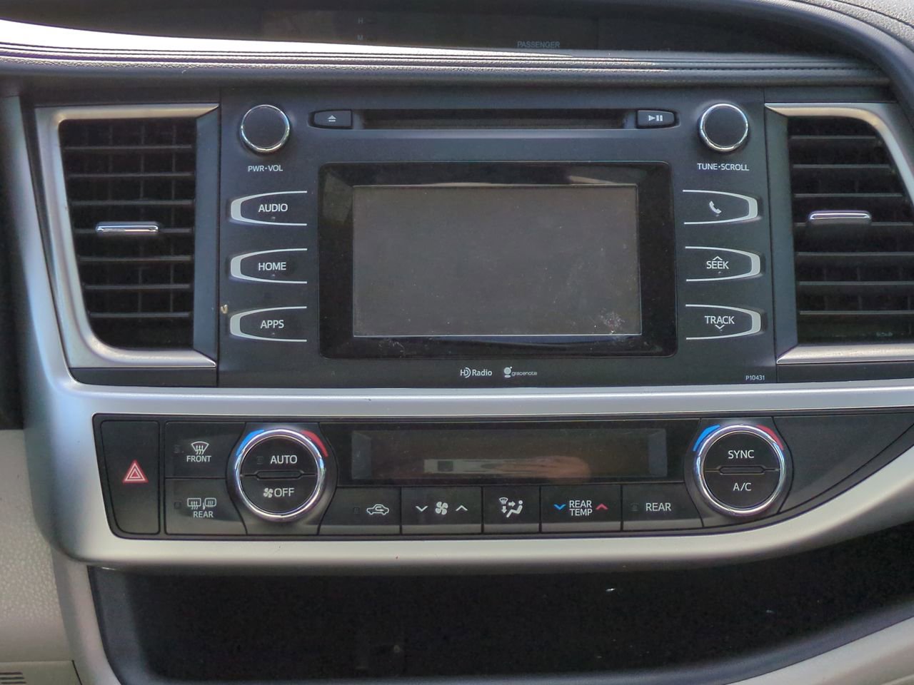 Used 2015 Toyota Highlander Plus image 15