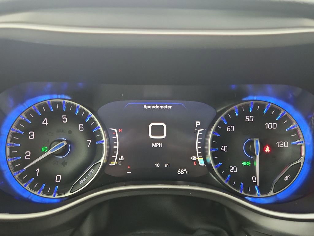 New 2026 Chrysler Pacifica Select image 23