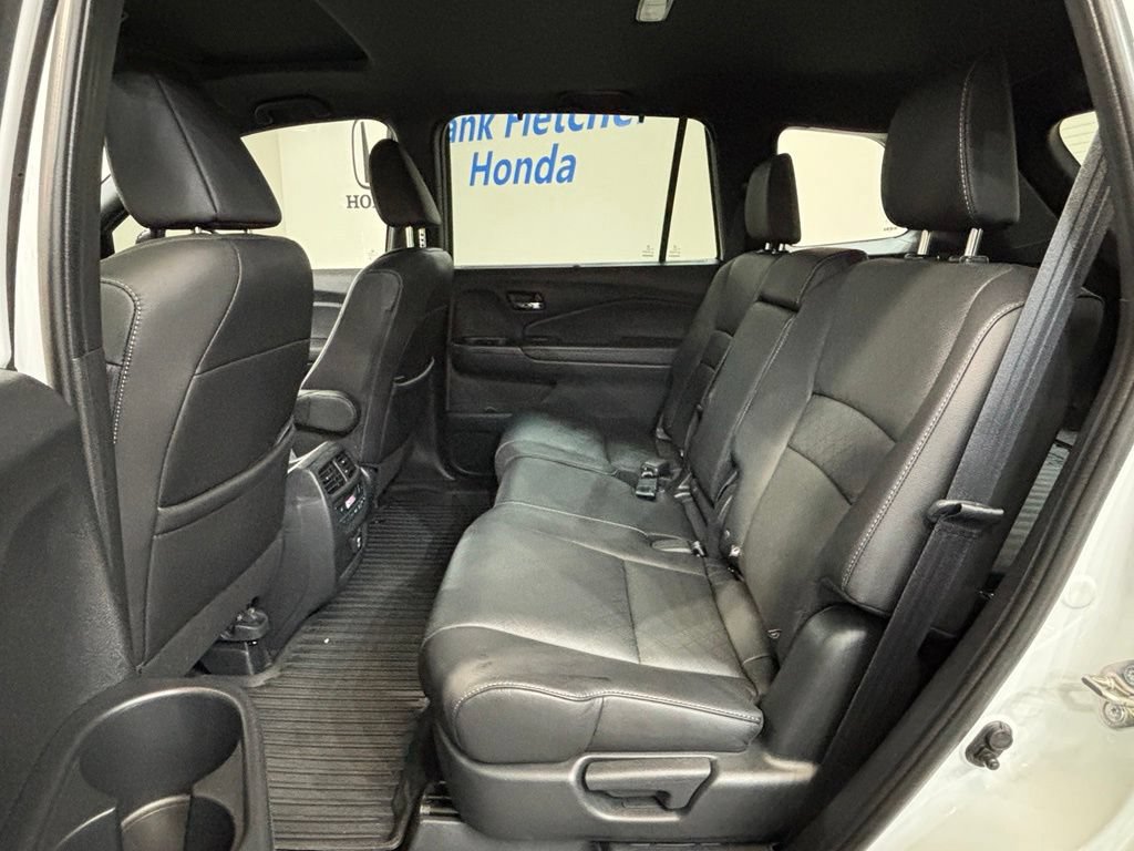 Certified 2019 Honda Passport Elite image 32