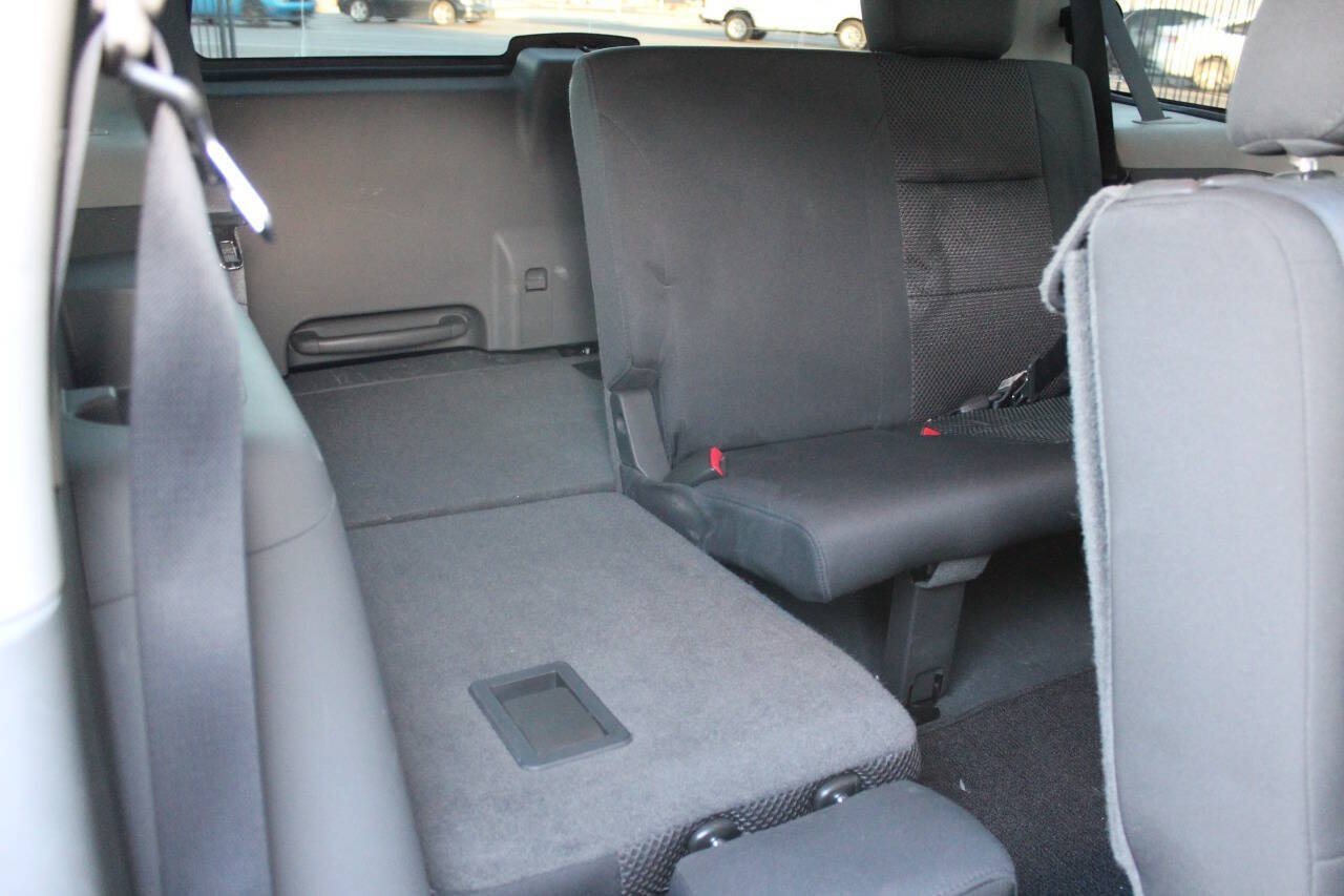 Used 2007 Nissan Armada SE RWD image 30