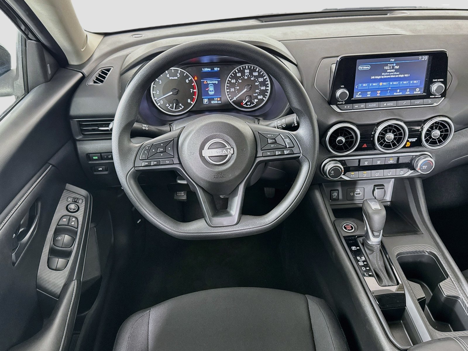 Used 2025 Nissan Sentra S FWD image 22