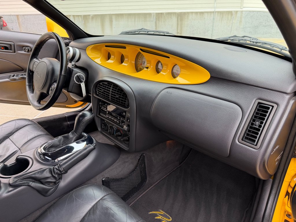Used 2000 Plymouth Prowler RWD image 19