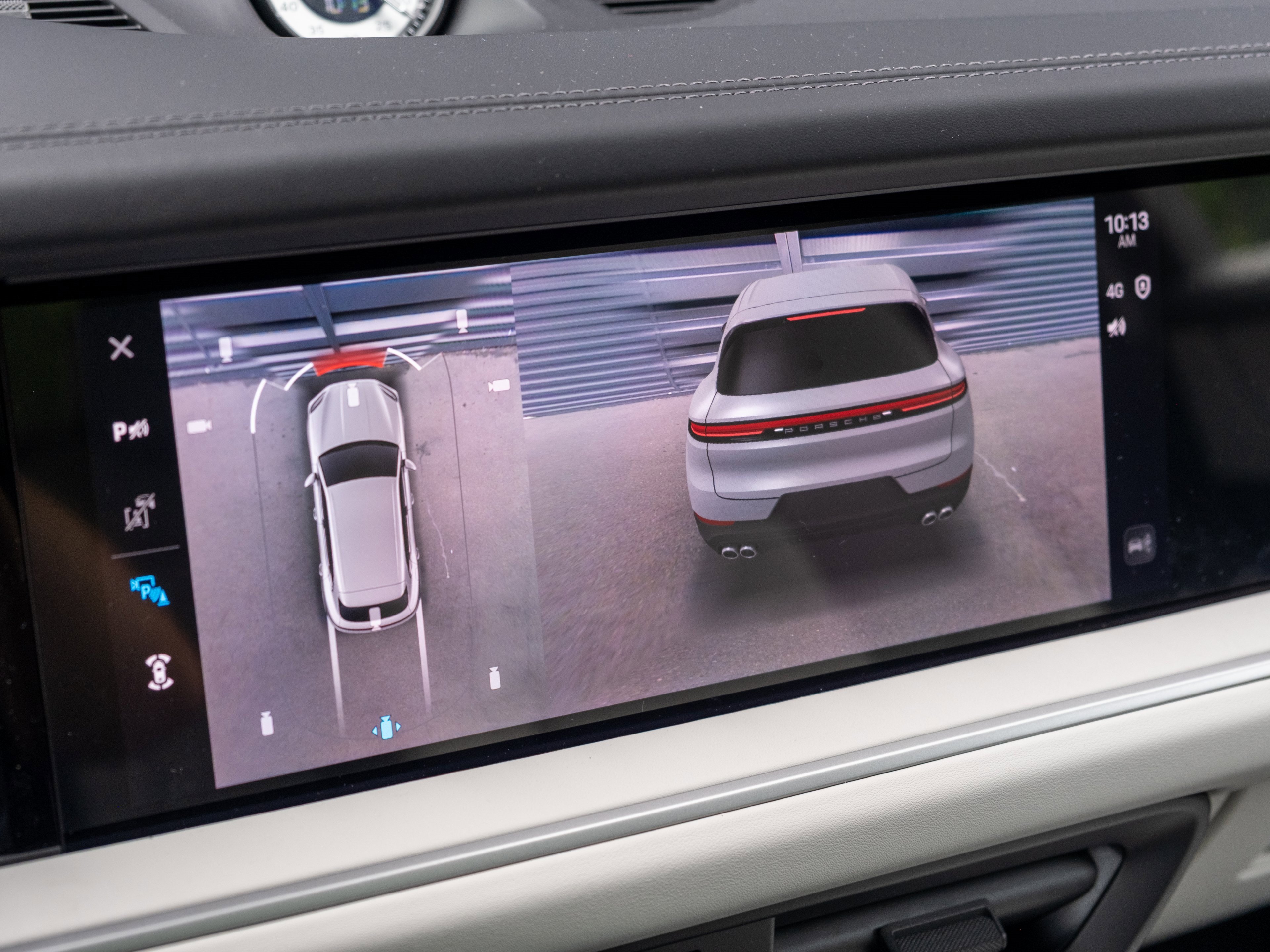 New 2025 Porsche Cayenne GTS image 31