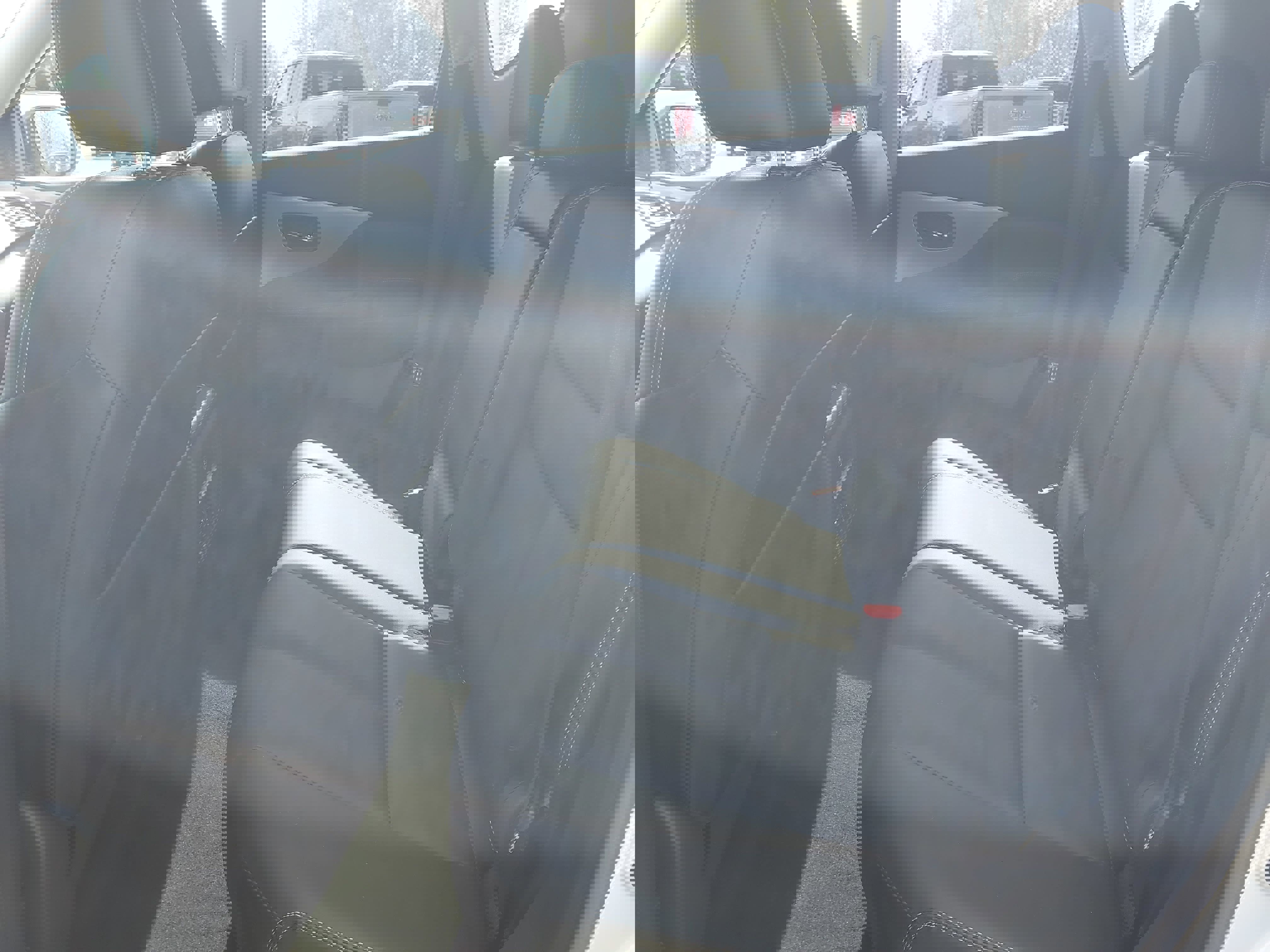 Used 2024 Nissan Murano SV image 15