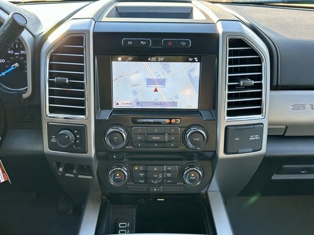 Used 2017 Ford F350 Lariat image 26