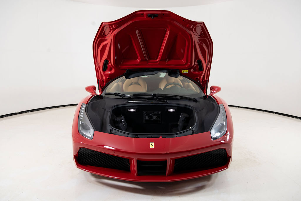 Certified 2017 Ferrari 488 GTB RWD image 31