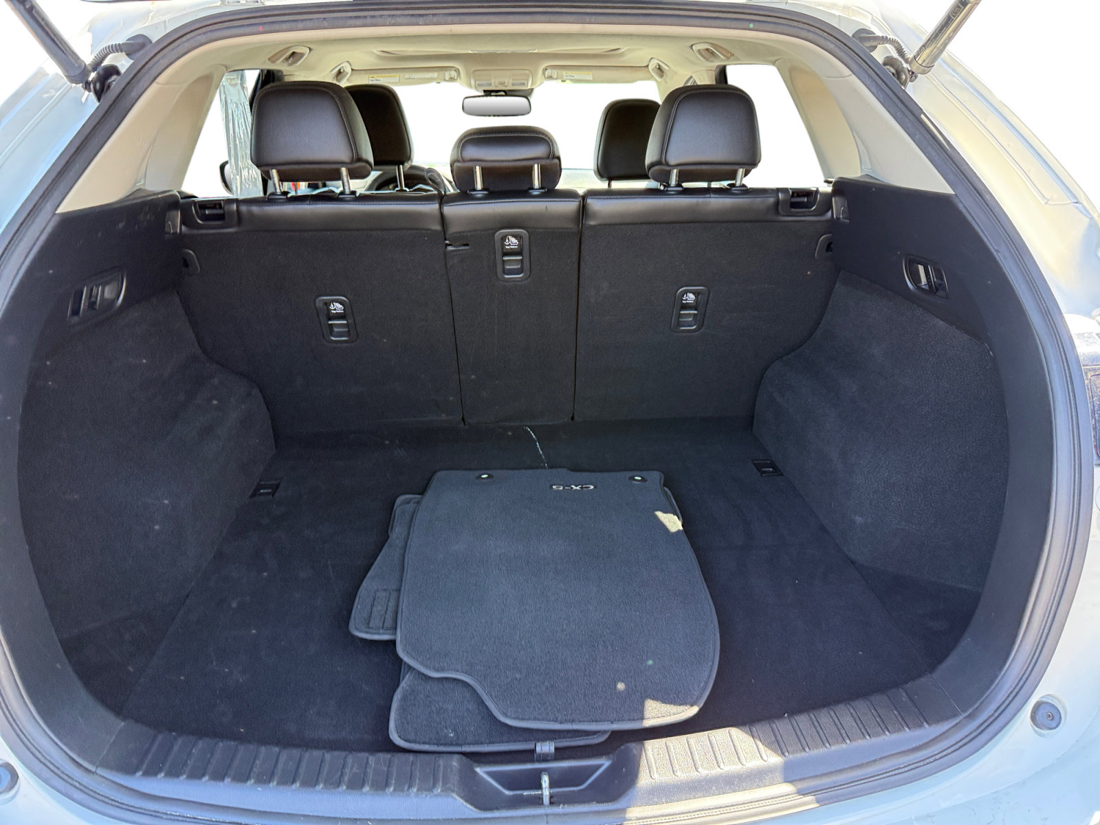 Used 2020 MAZDA CX-5 Grand Touring image 17