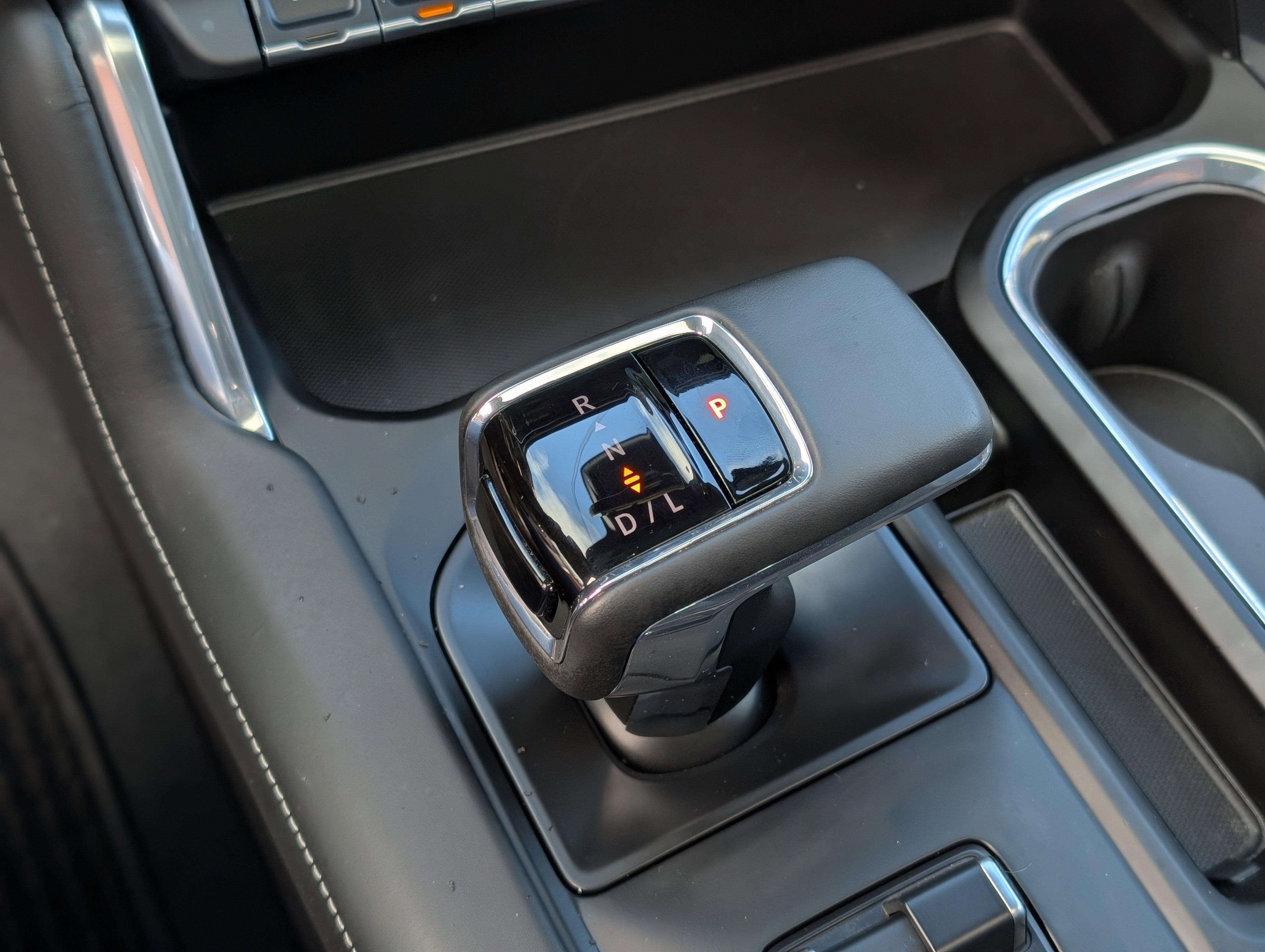 Used 2025 GMC Sierra 1500 Denali Ultimate image 25