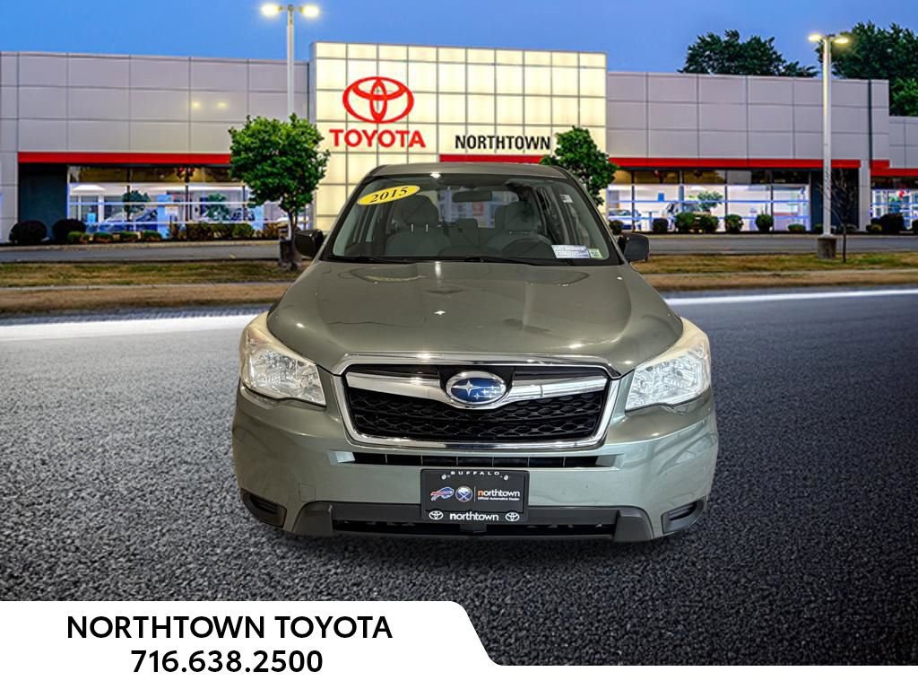 Used 2015 Subaru Forester 2.5i AWD/4WD image 5
