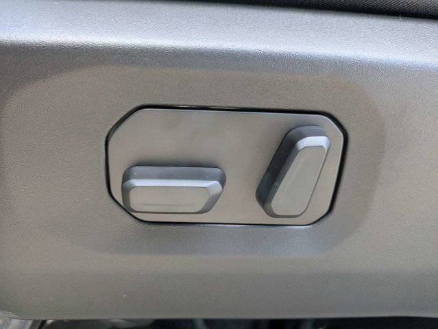 New 2026 Jeep Wrangler Unlimited Sahara AWD/4WD image 20