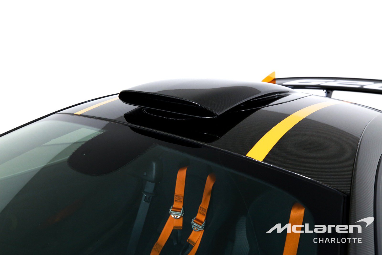 Used 2020 McLaren 620R RWD image 32
