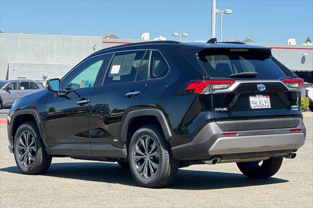 Certified 2023 Toyota RAV4 Limited AWD/4WD image 7