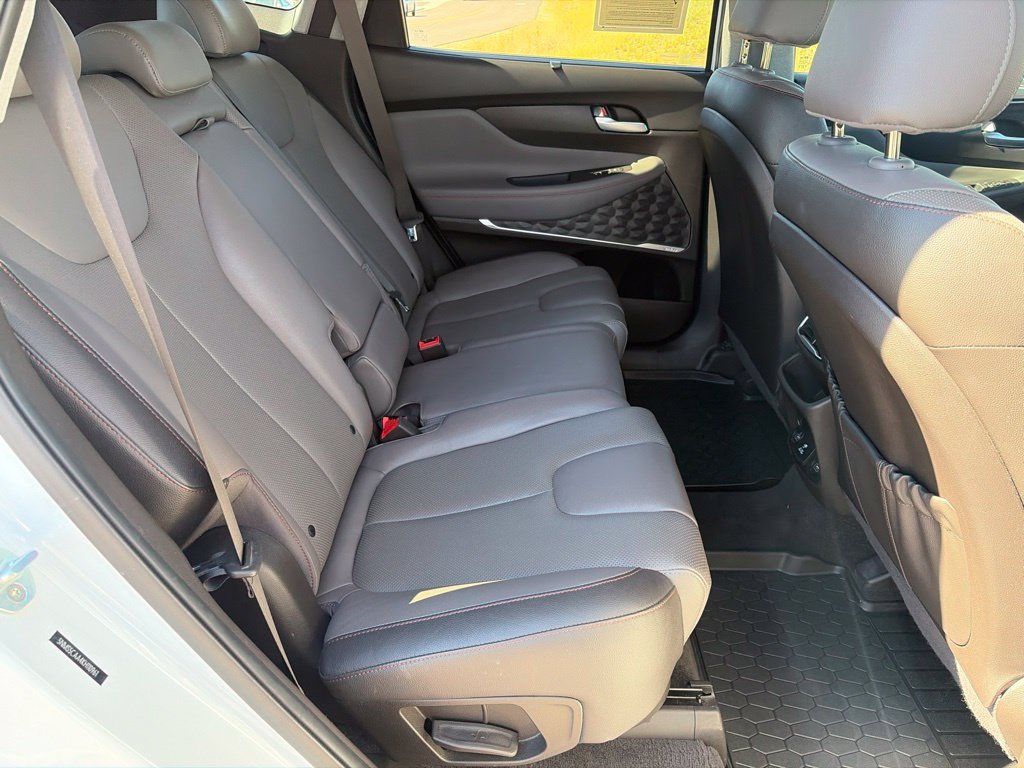 Used 2019 Hyundai Santa Fe AWD image 16