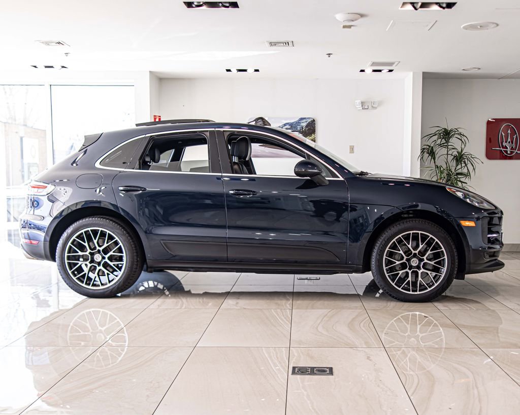 Used 2021 Porsche Macan S AWD/4WD image 9