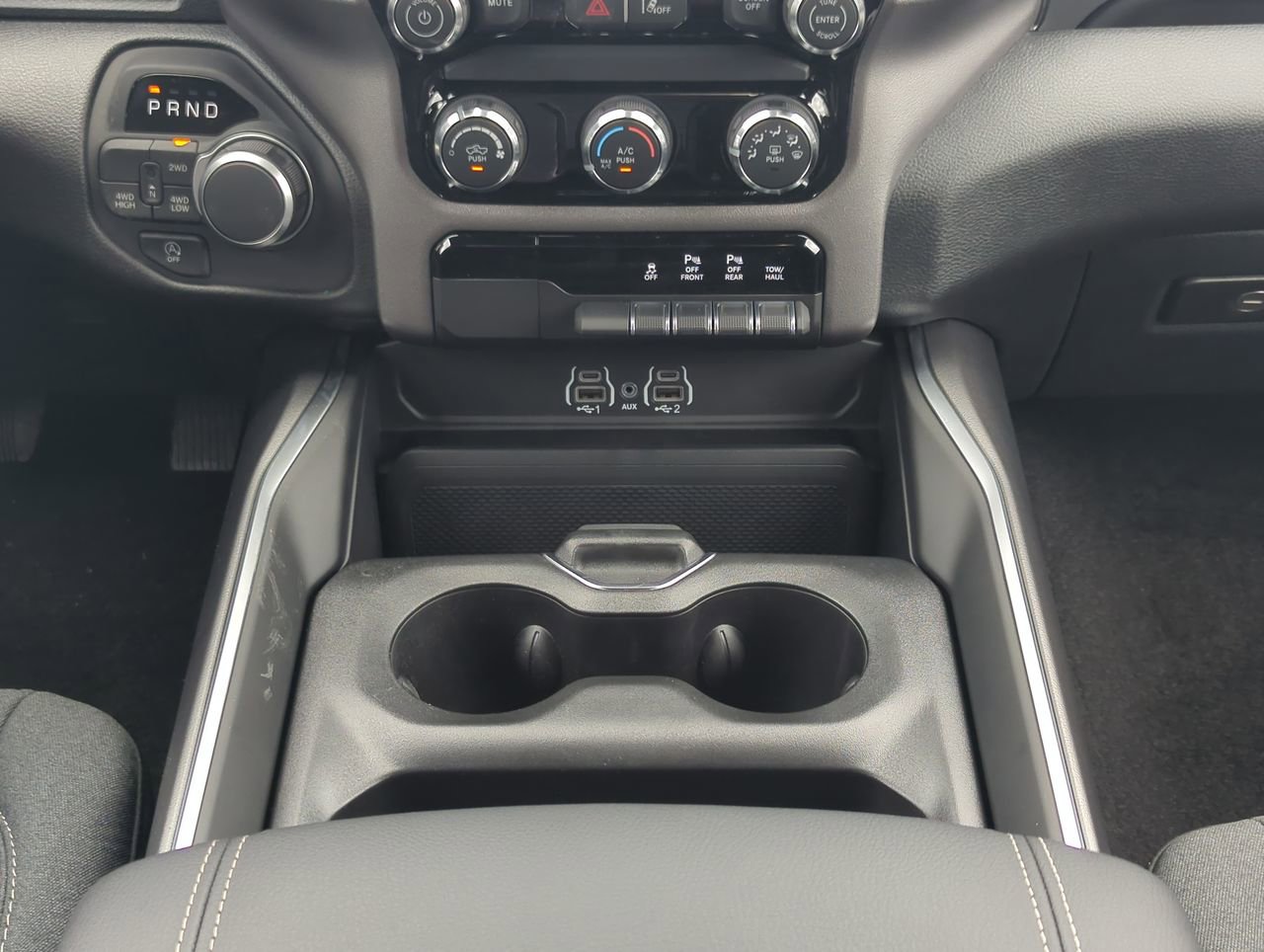 New 2026 RAM 1500 Express image 17