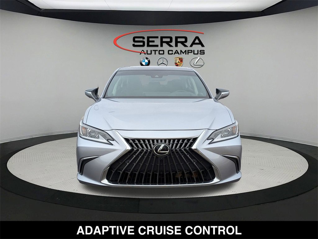 Used 2025 Lexus ES 350 Luxury w/ Accessory Package (Z2) image 17