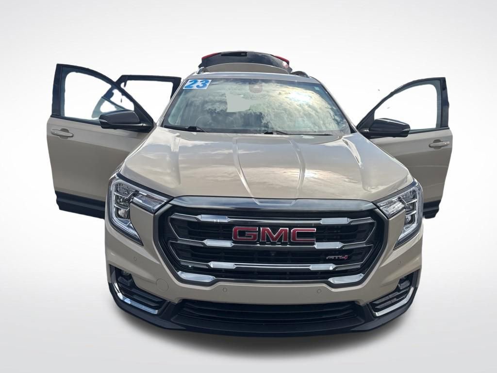 Used 2023 GMC Terrain AT4 w/ Infotainment Package II AWD/4WD image 20