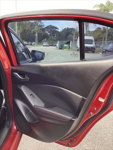 Used 2015 MAZDA MAZDA3 s Touring FWD image 18