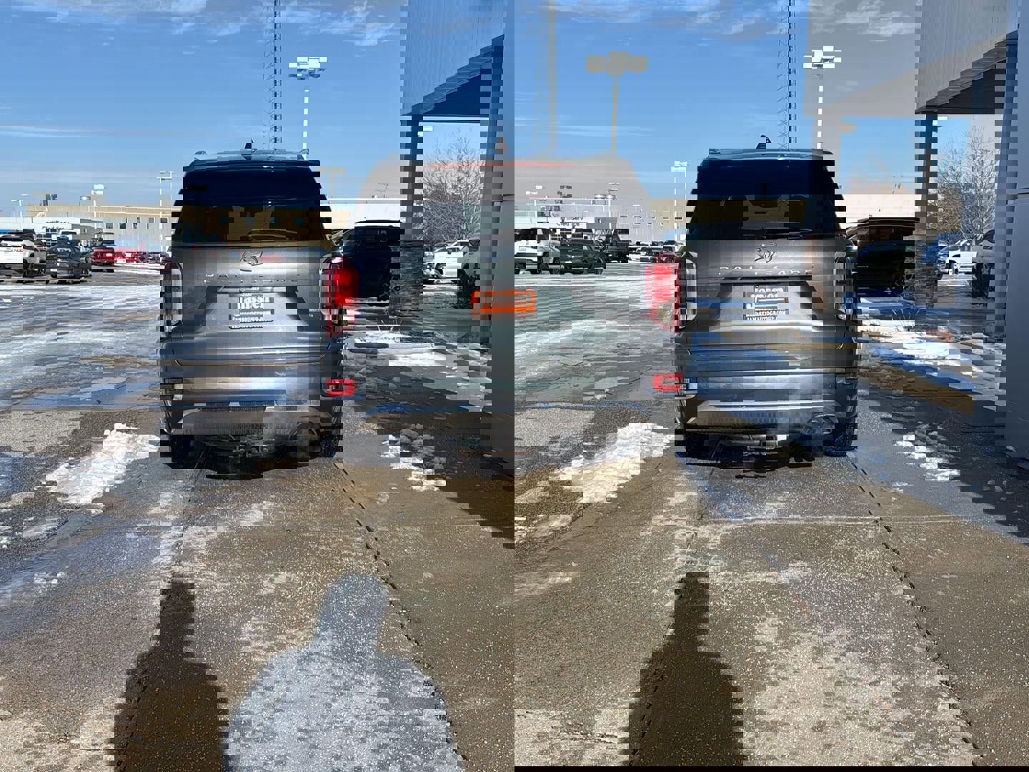 Used 2022 Hyundai Palisade Calligraphy w/ Winter Package image 3