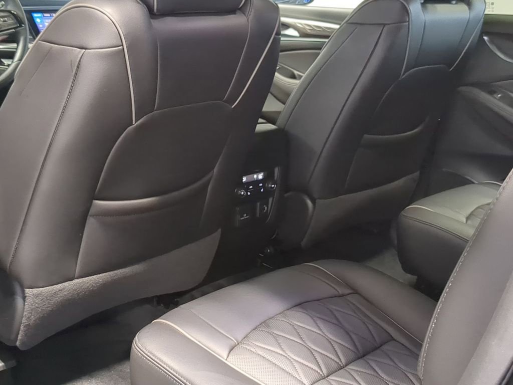 Used 2024 Buick Enclave Avenir w/ Avenir Technology Package AWD/4WD image 22