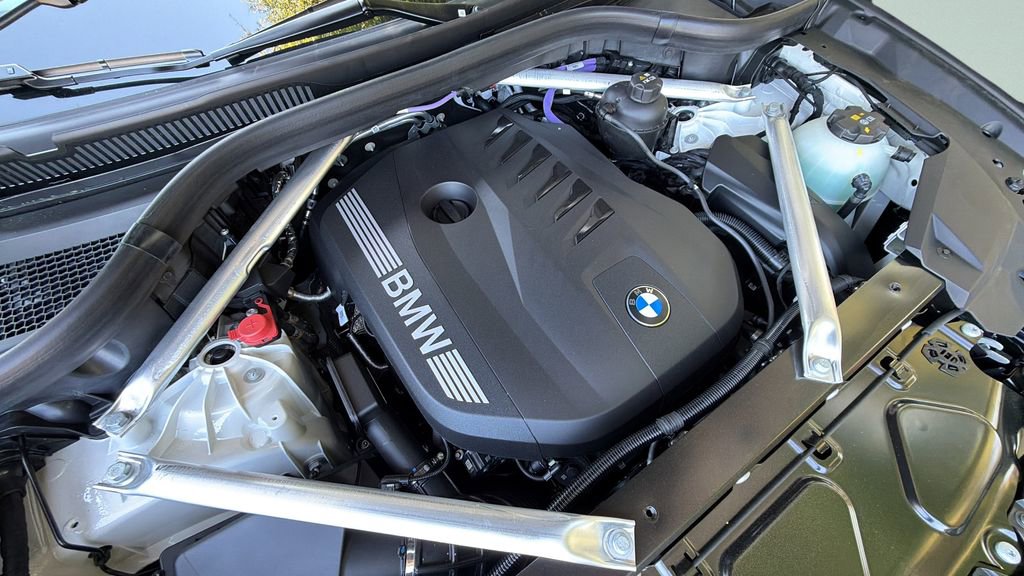 New 2026 BMW X5 xDrive40i w/ Parking Assistance Package image 23
