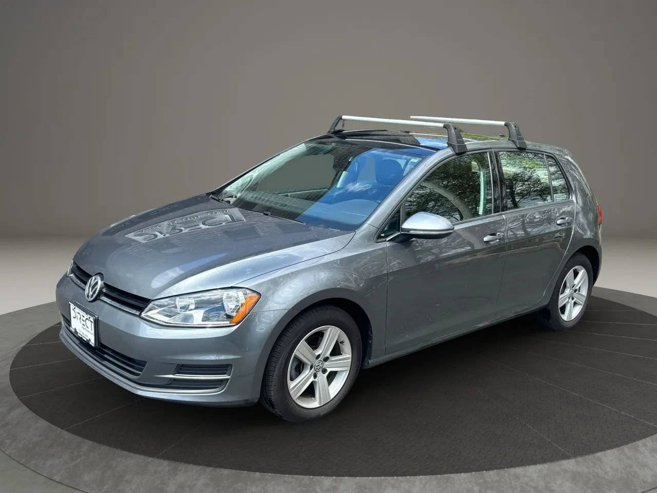 Used 2017 Volkswagen Golf S FWD image 9