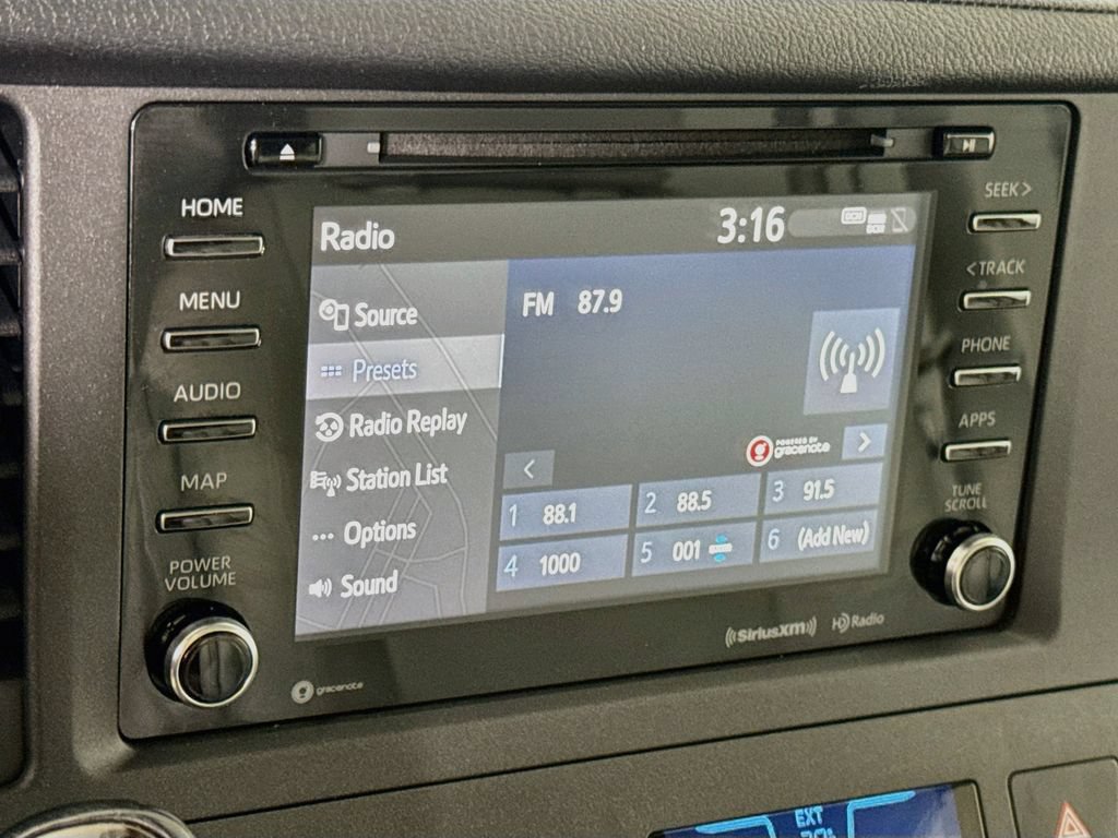 Certified 2020 Toyota Sienna XLE w/ XLE Navigation Package FWD image 8