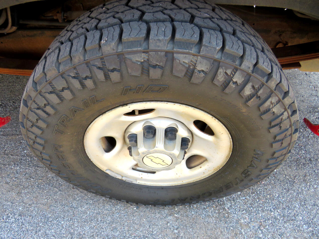 Used 2003 Chevrolet Express 2500 Passenger w/ LS Preferred Equipment Group image 40