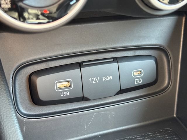 New 2026 Hyundai Venue SE FWD image 23