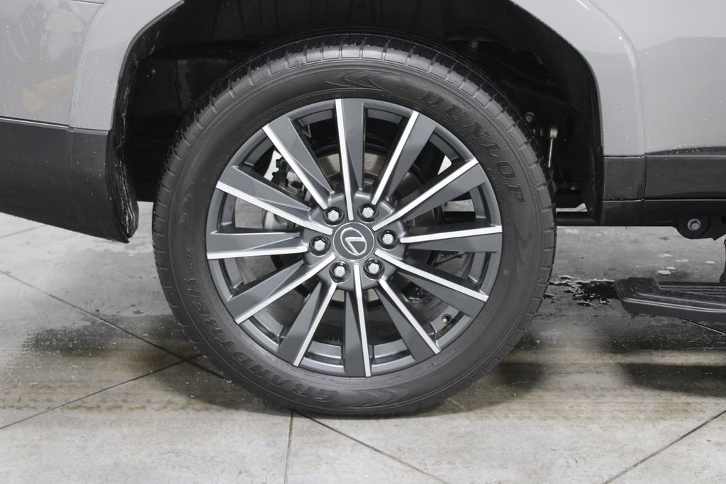 Used 2024 Lexus GX 550 AWD/4WD image 14