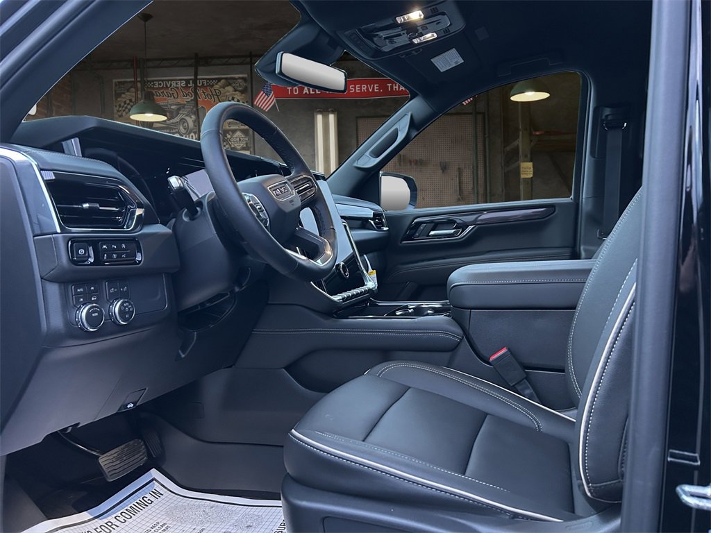 Certified 2026 GMC Yukon Elevation w/ LPO, Floor Liner Package image 13