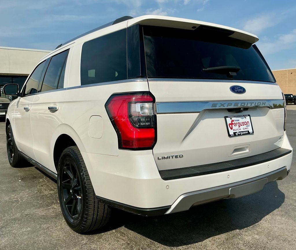 Used 2018 Ford Expedition Limited w/ Equipment Group 301A image 13