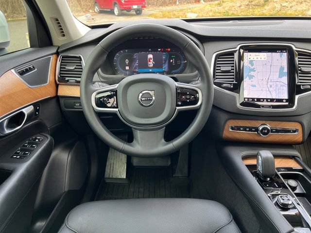 Used 2025 Volvo XC90 T8 Plus w/ Protection Package Premier image 21