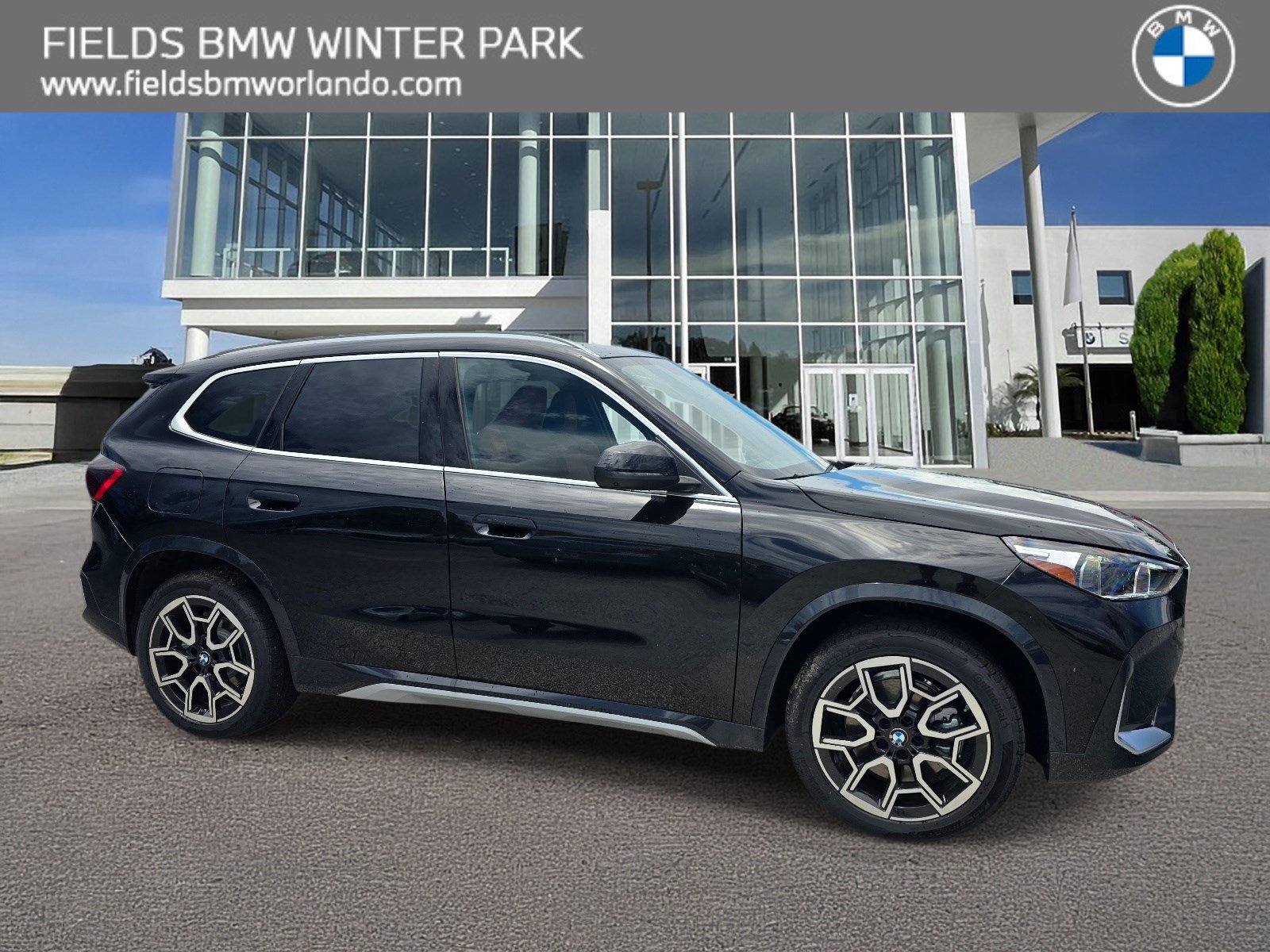 New 2026 BMW X1 xDrive28i w/ Technology Package AWD/4WD image 1