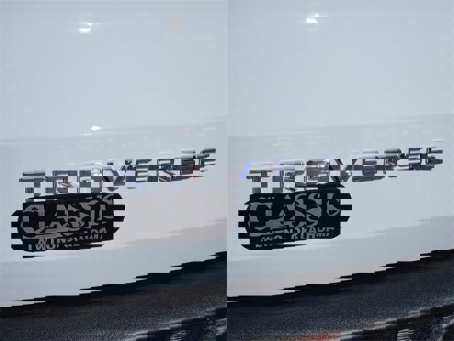 New 2026 Chevrolet Traverse LT image 12