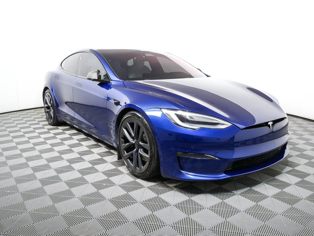 Used 2022 Tesla Model S Plaid image 25