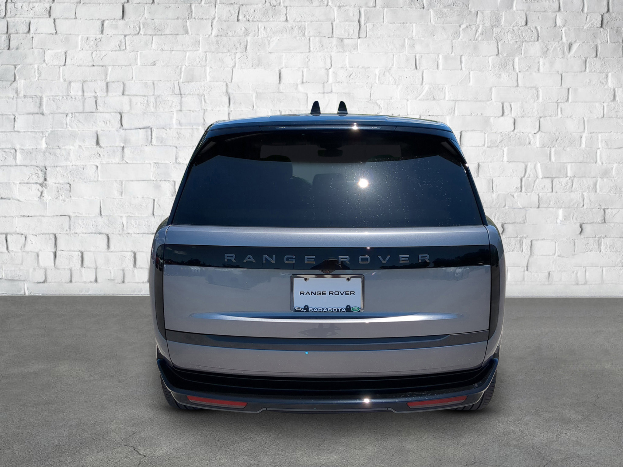 New 2025 Land Rover Range Rover SE image 5