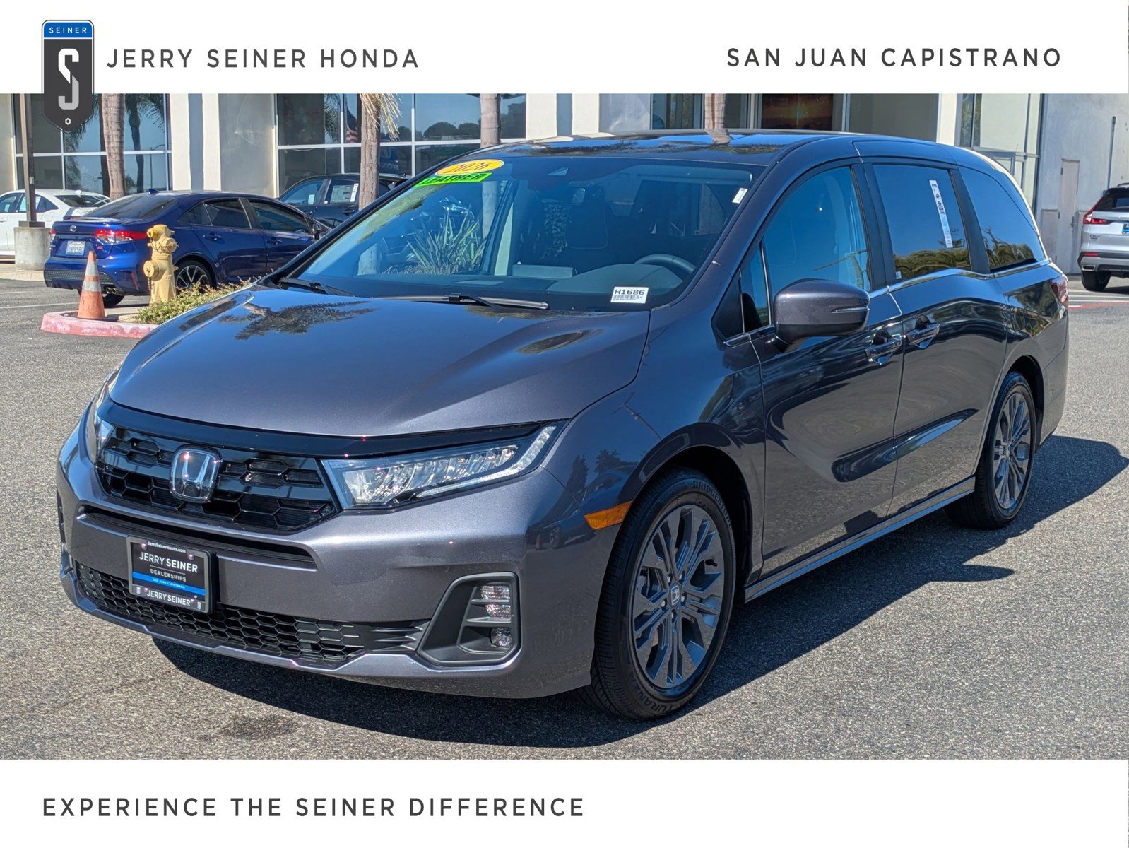 New 2026 Honda Odyssey Touring image 1