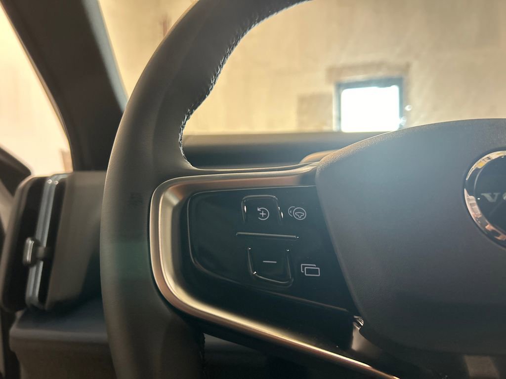 New 2026 Volvo EX30 Cross Country Ultra w/ Protection Package Premier image 13