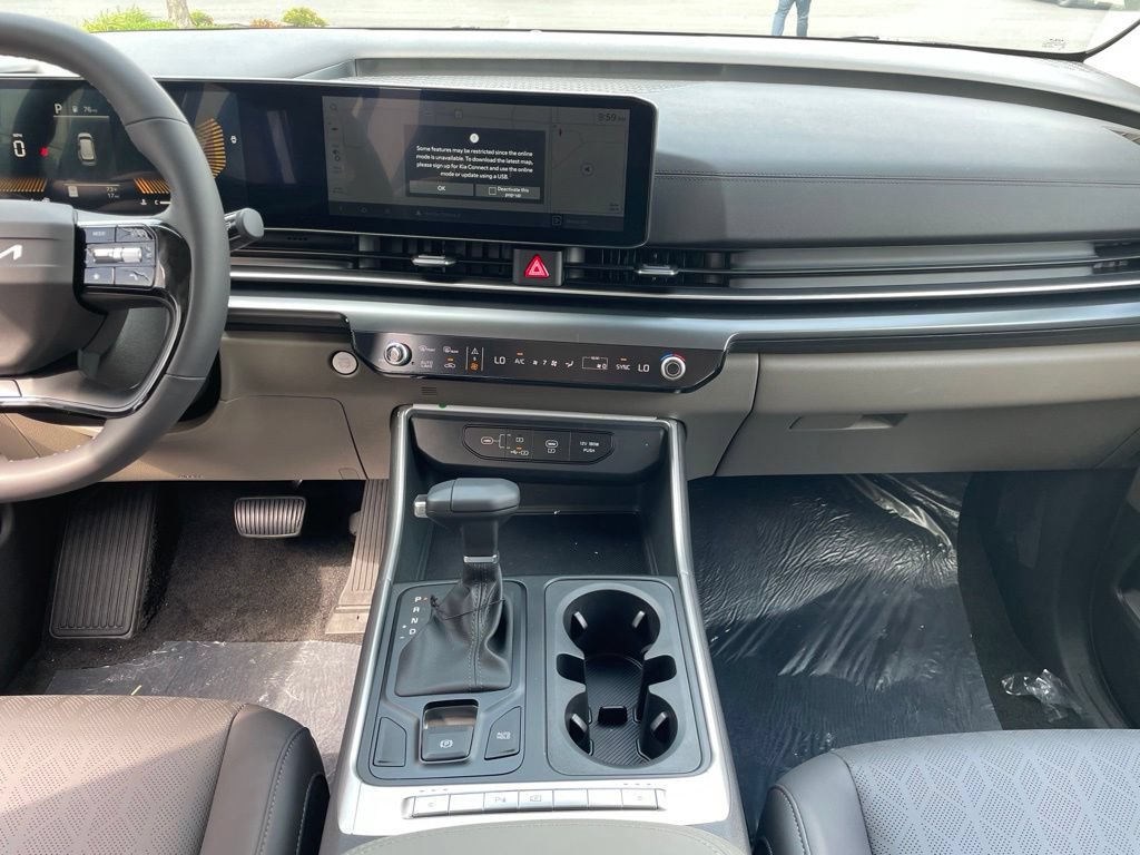 New 2027 Kia Carnival FWD image 11