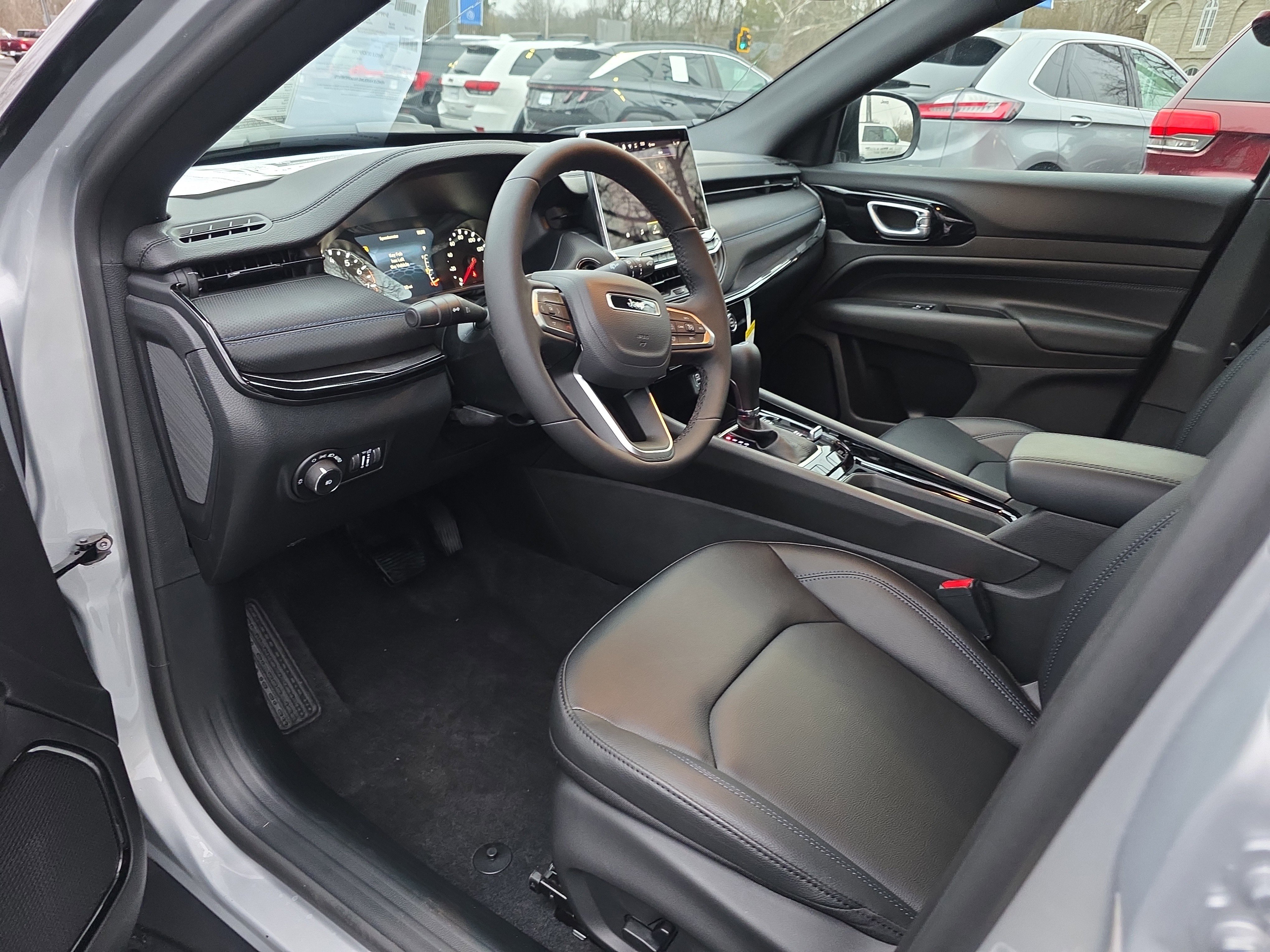 New 2026 Jeep Compass Limited image 3