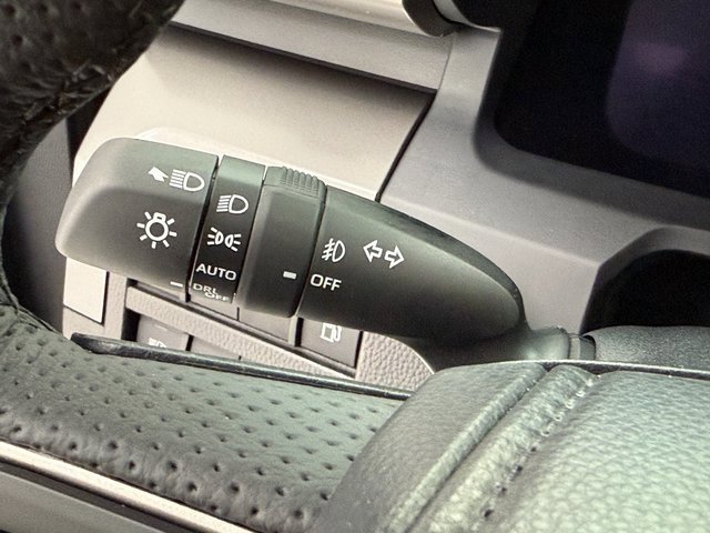 New 2025 Toyota Tacoma TRD Off-Road image 17