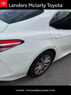 Used 2020 Toyota Camry LE FWD image 8