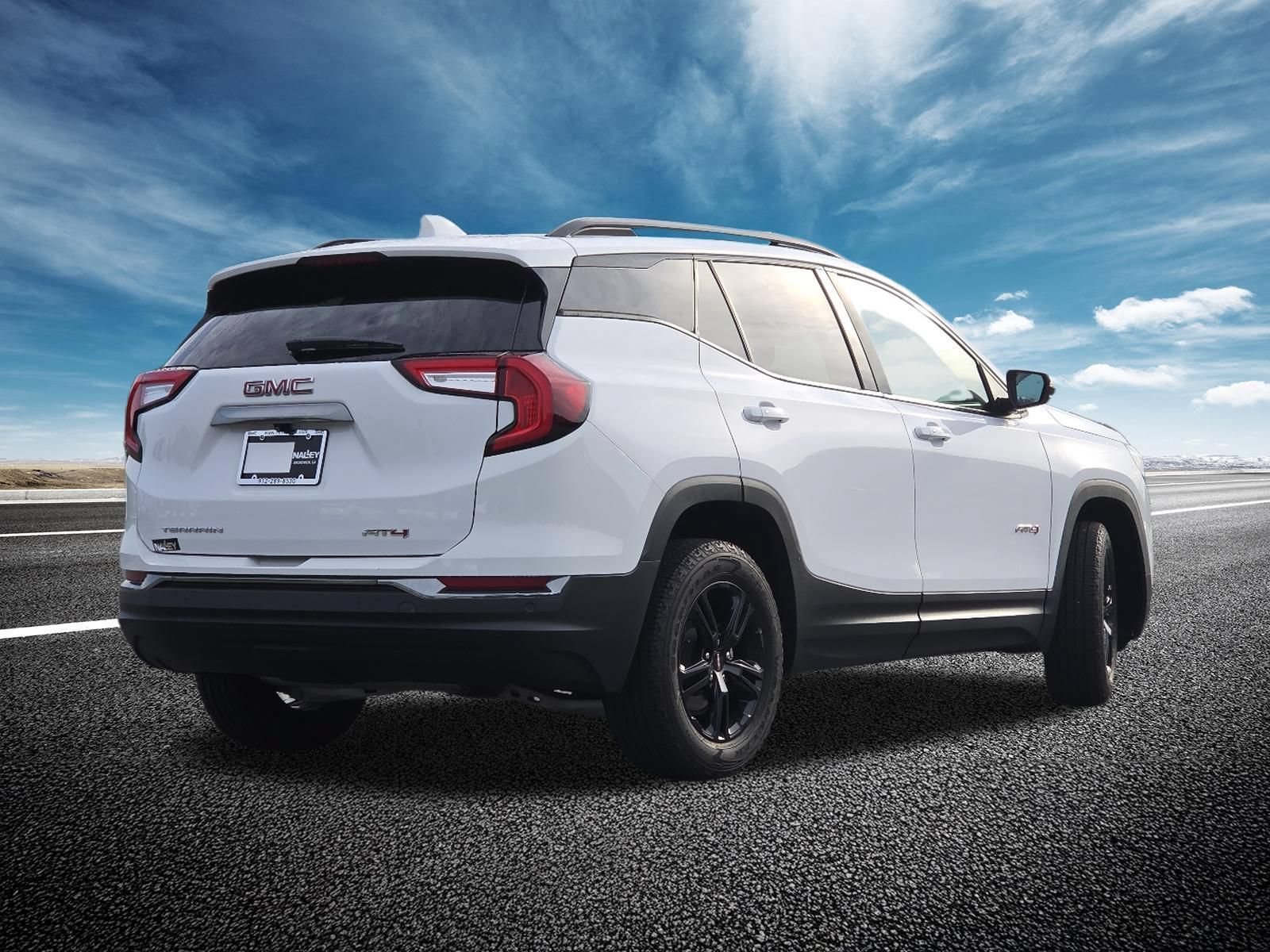 Used 2024 GMC Terrain AT4 AWD/4WD image 17