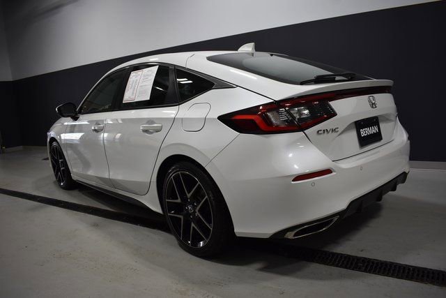 Used 2024 Honda Civic Sport Touring image 3