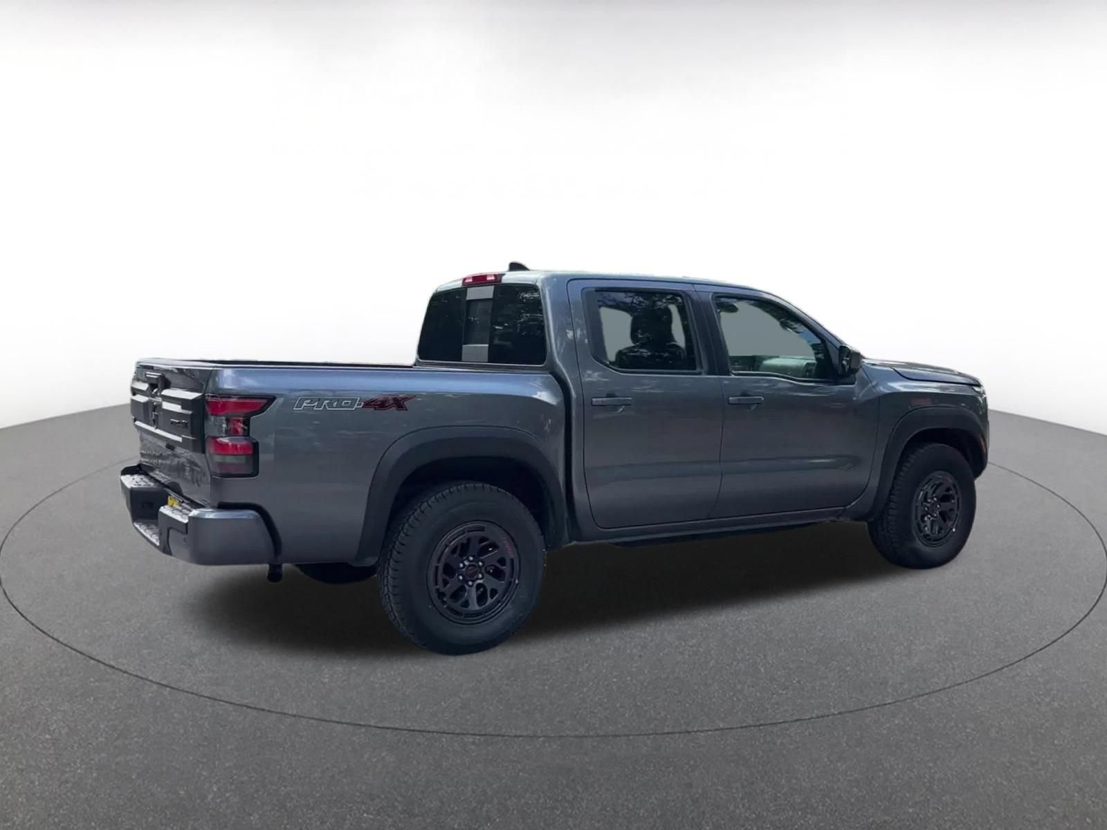 Used 2026 Nissan Frontier PRO-4X AWD/4WD image 15