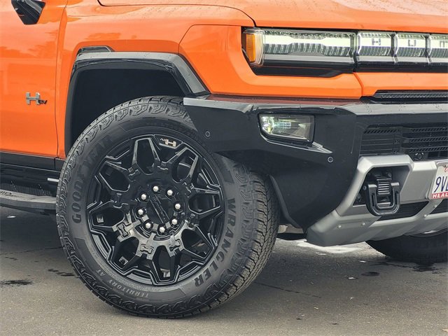 Used 2024 GMC Hummer EV 2X image 3