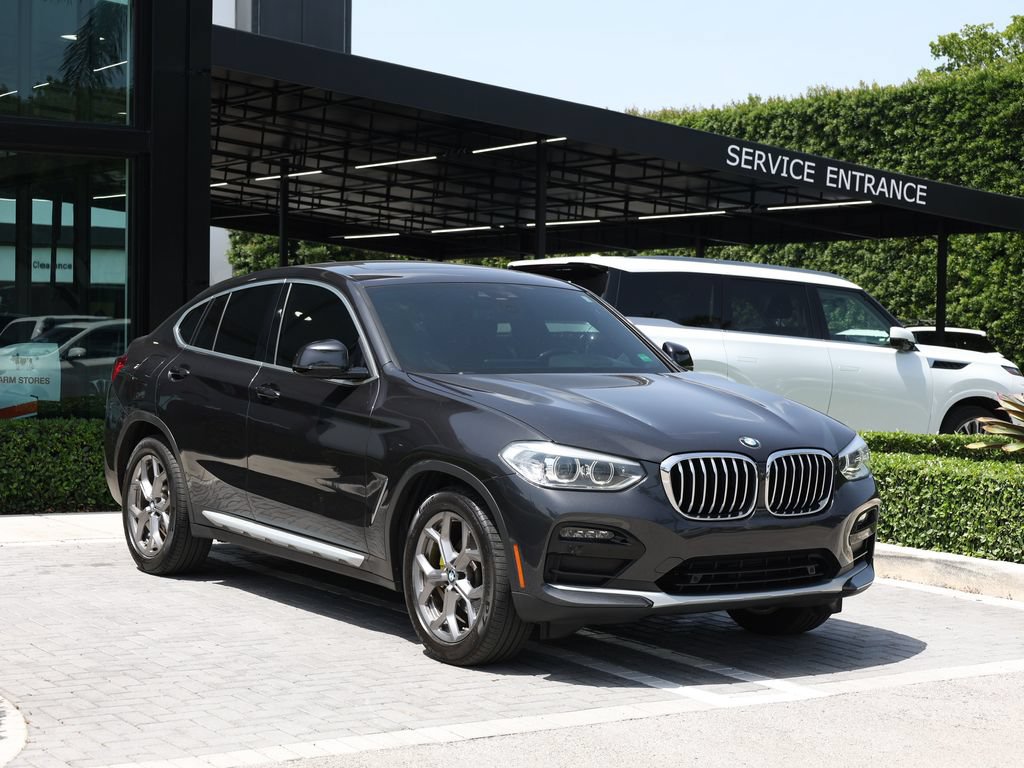 Used 2021 BMW X4 xDrive30i w/ Premium Package AWD/4WD image 2