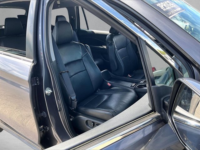 Used 2017 Honda Pilot EX-L image 9