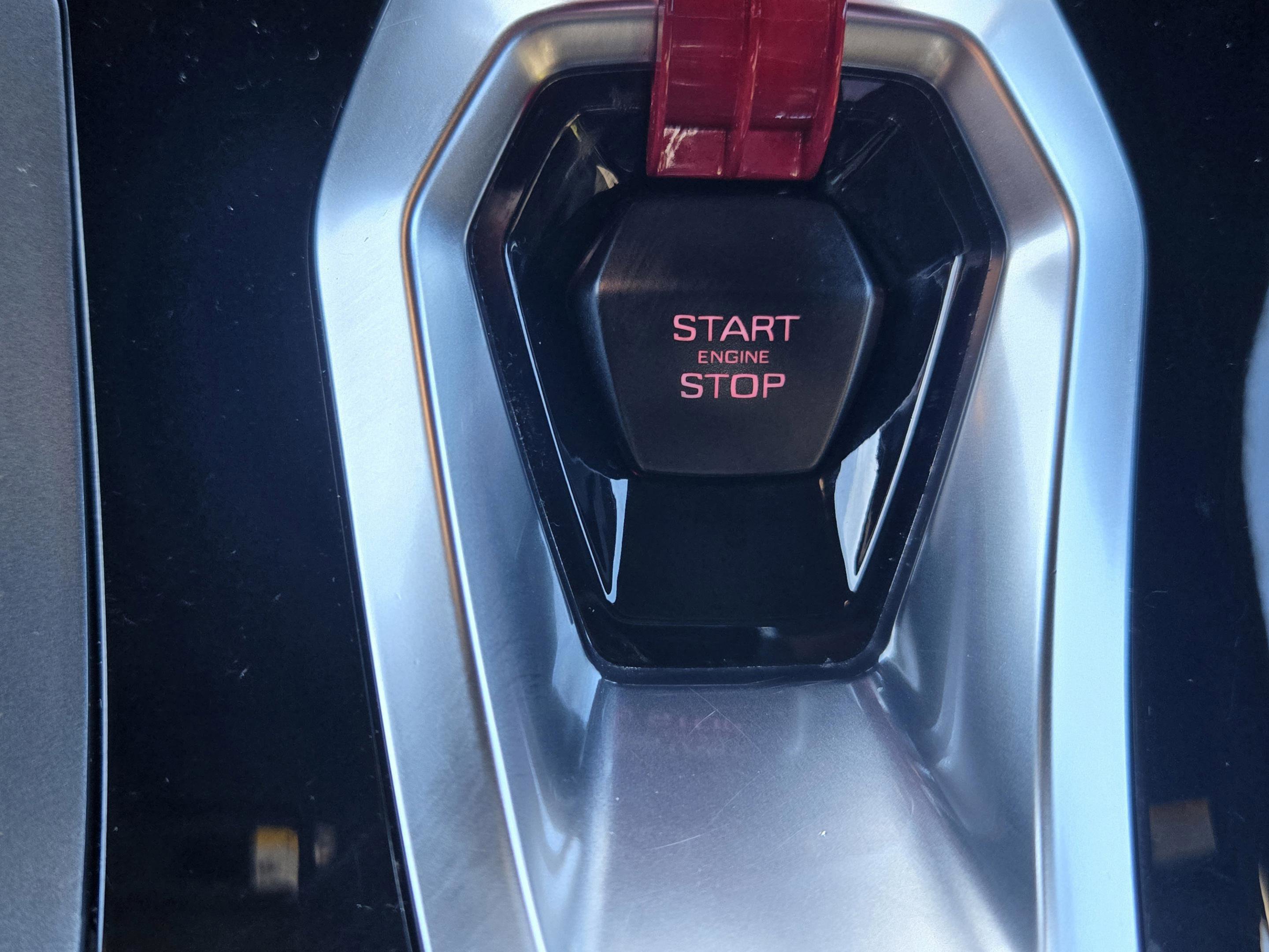 Used 2015 Lamborghini Huracan LP 610-4 image 13